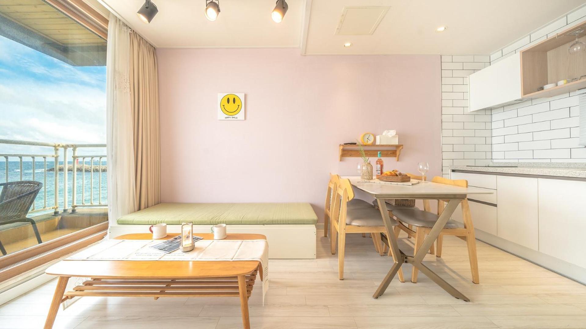 Goseong Littlesquare Oceanview Pension 部屋 写真