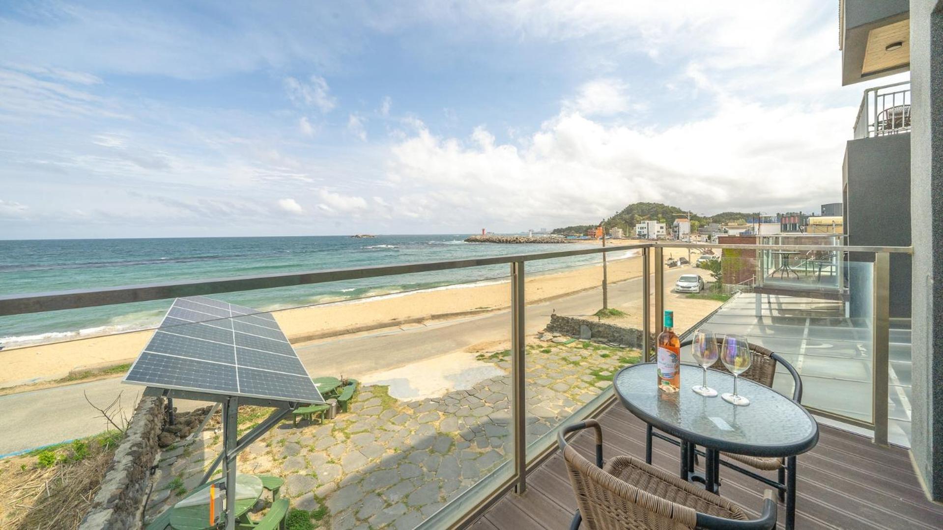 Goseong Littlesquare Oceanview Pension 部屋 写真